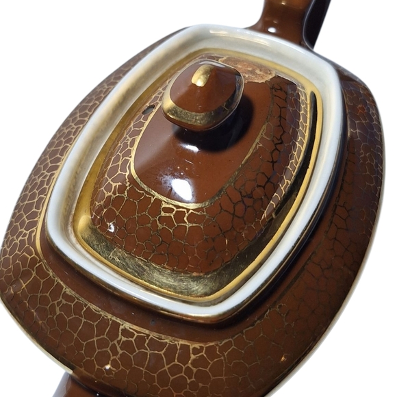 VINTAGE HALL CHINA CHOCOLATE BROWN/GOLD TRIM TEA POT 8 CUP # 0102 - Picture 7 of 12